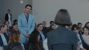 Эмили в Париже 5 сезон 7 серия